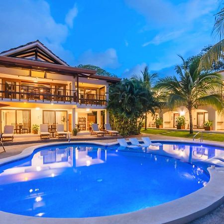 The Coast Beachfront Hotel Tamarindo Esterno foto