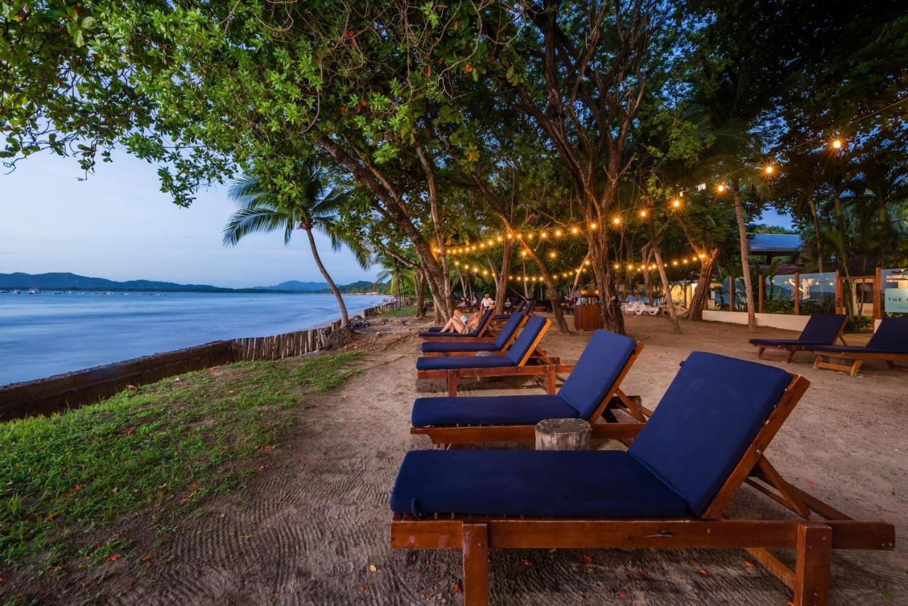The Coast Beachfront Hotel Tamarindo Esterno foto