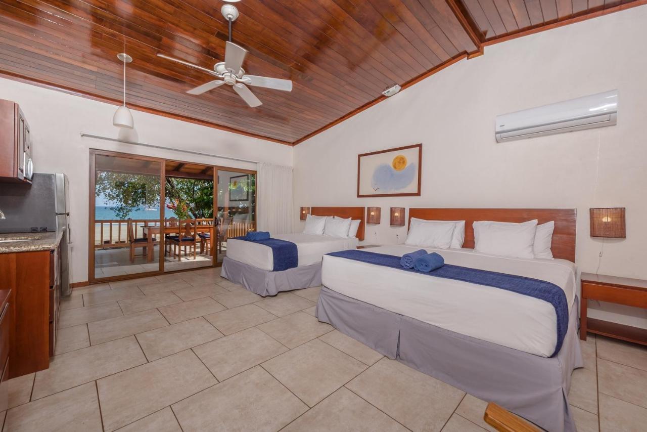 The Coast Beachfront Hotel Tamarindo Esterno foto