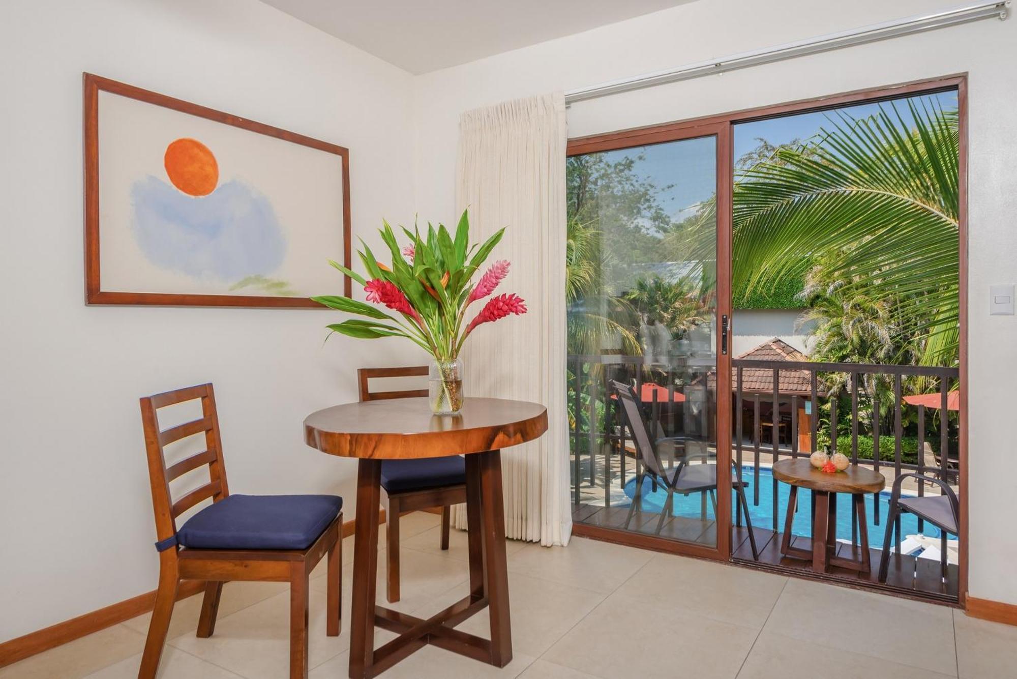 The Coast Beachfront Hotel Tamarindo Esterno foto