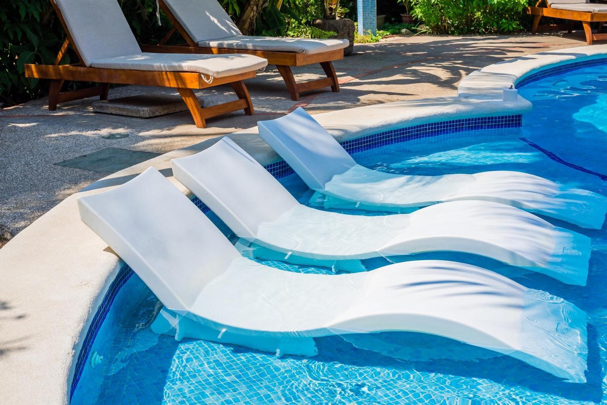 The Coast Beachfront Hotel Tamarindo Esterno foto